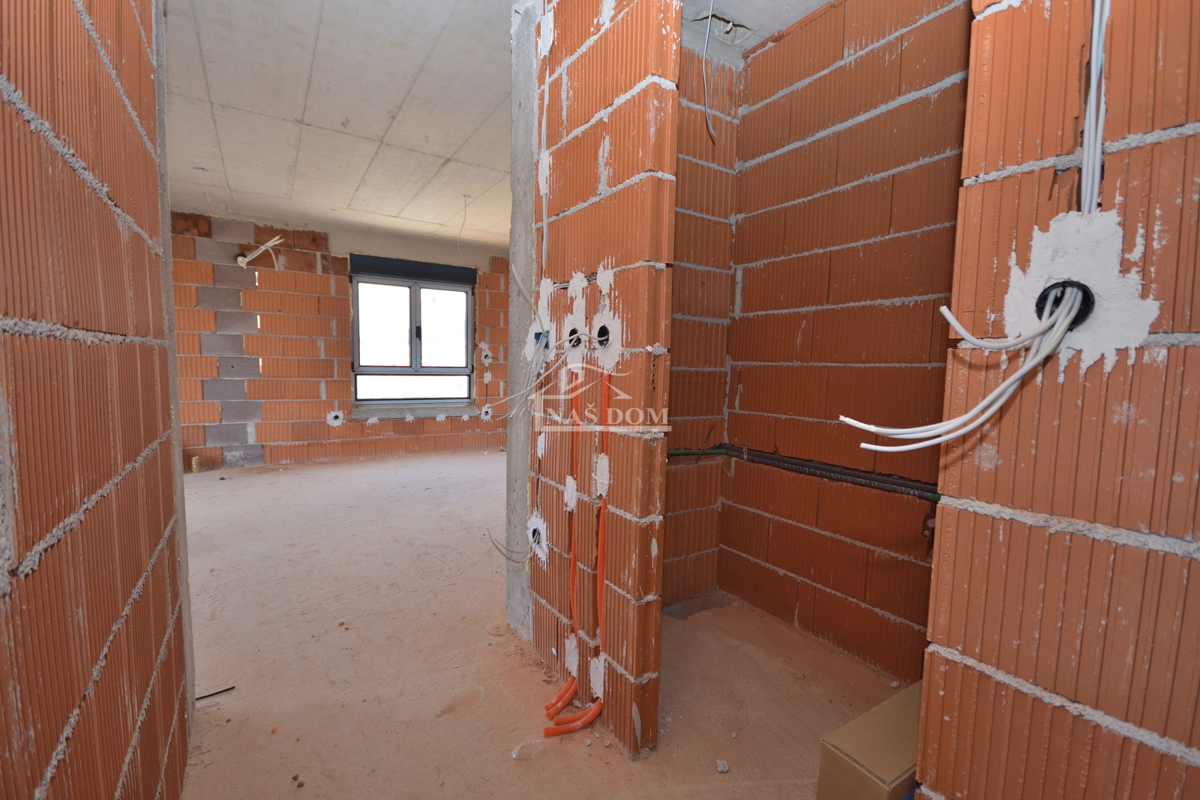 Tribunj - Lussuoso appartamento S5 al secondo piano, vista mare