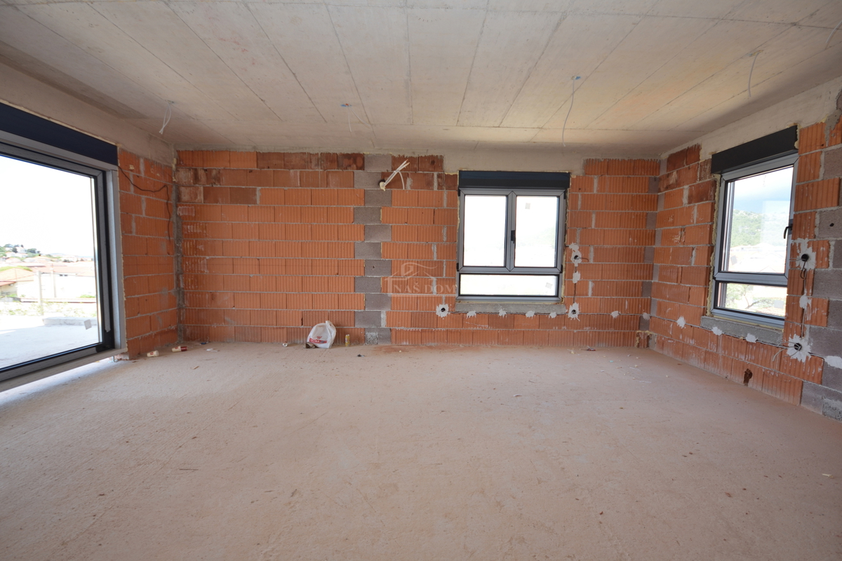 Tribunj - Lussuoso appartamento S5 al secondo piano, vista mare