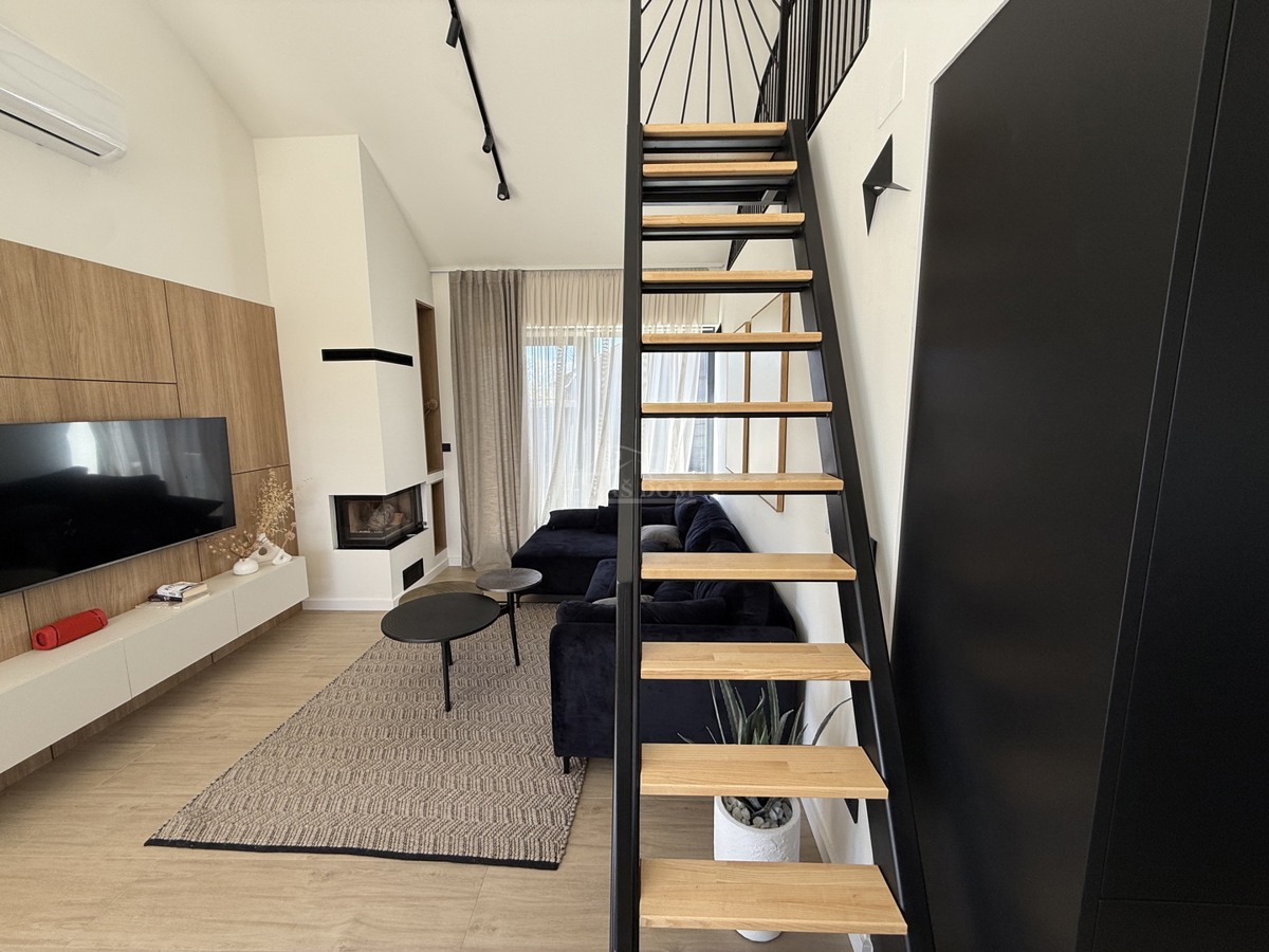 Danilo, Biranj - Splendida villa con piscina