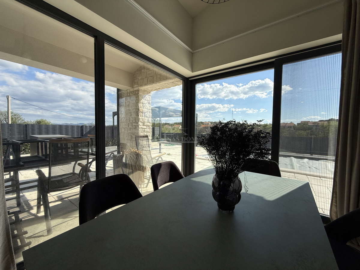 Danilo, Biranj - Splendida villa con piscina