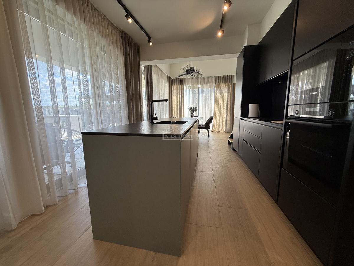 Danilo, Biranj - Splendida villa con piscina