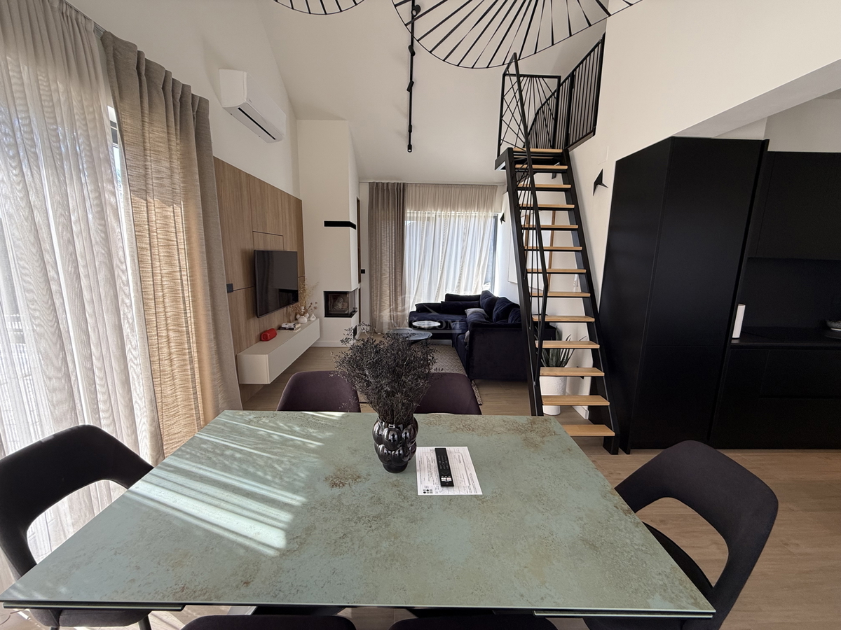 Danilo, Biranj - Splendida villa con piscina