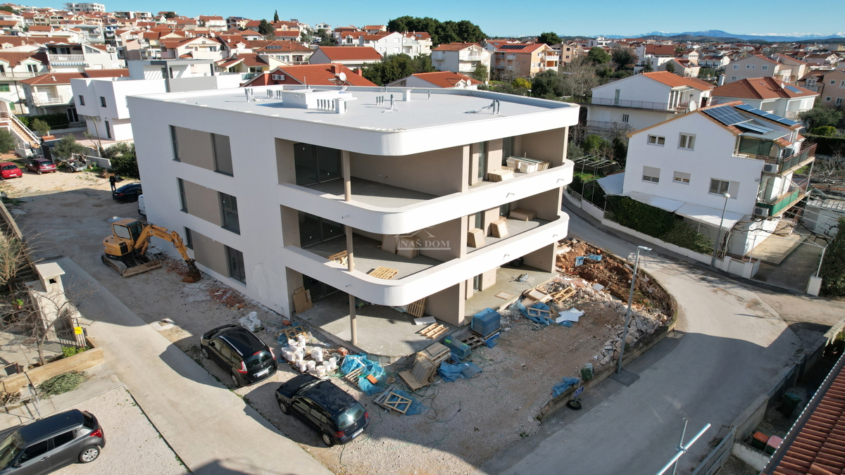 Vodice - Appartamento di lusso S5 al primo piano, POSIZIONE TOP