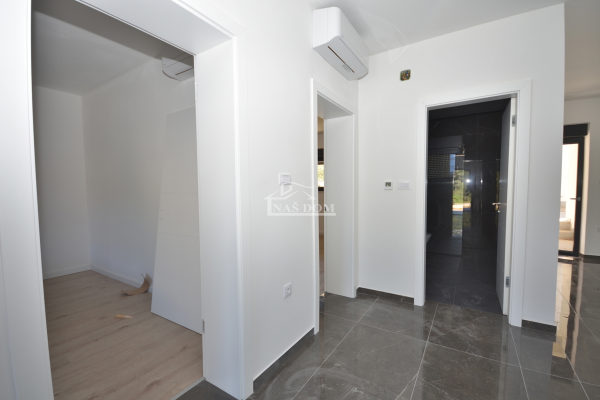 Tribunj, Sovlje - Appartamento di lusso S2 a soli 50 m dal mare