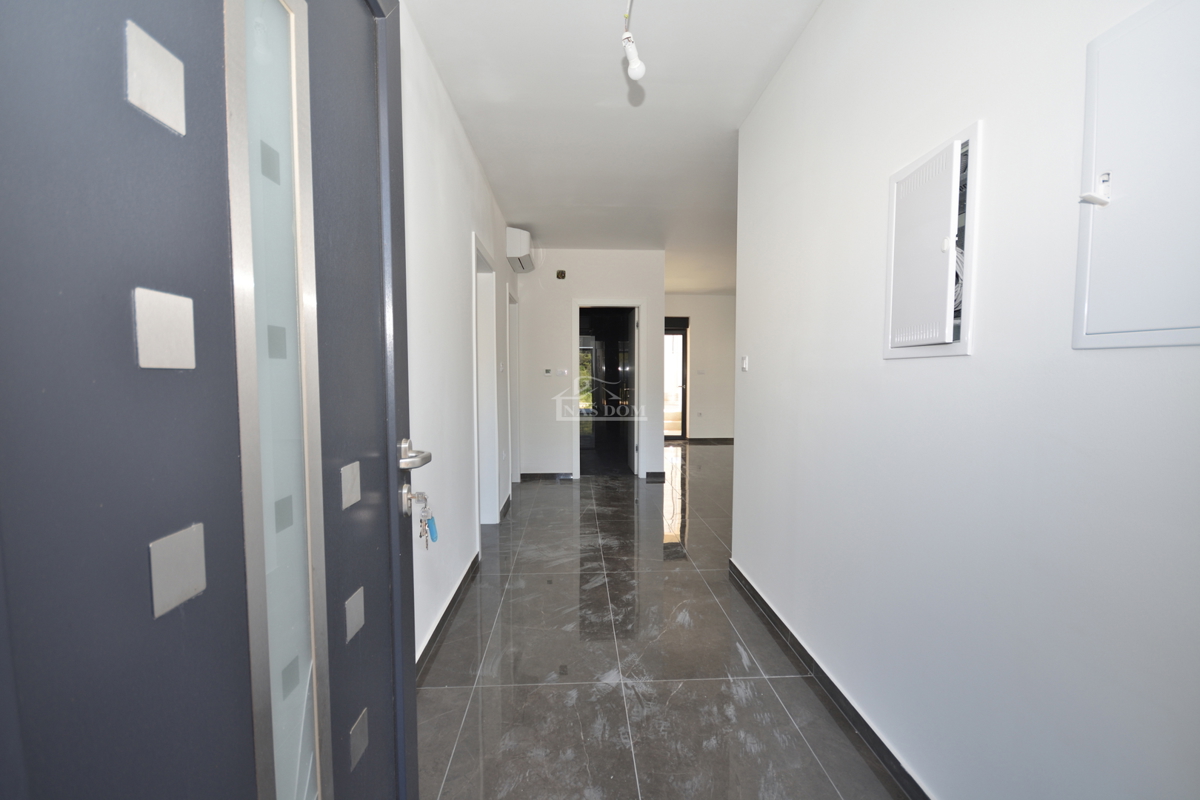 Tribunj, Sovlje - Appartamento di lusso S2 a soli 50 m dal mare