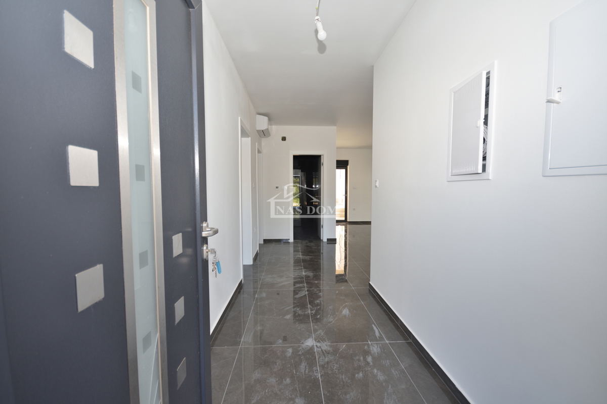 Tribunj, Sovlje - Appartamento di lusso S2 a soli 50 m dal mare