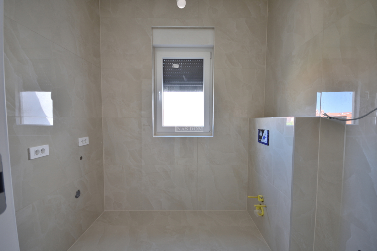 Vodice - Appartamento di lusso S3 al secondo piano, ottima posizione