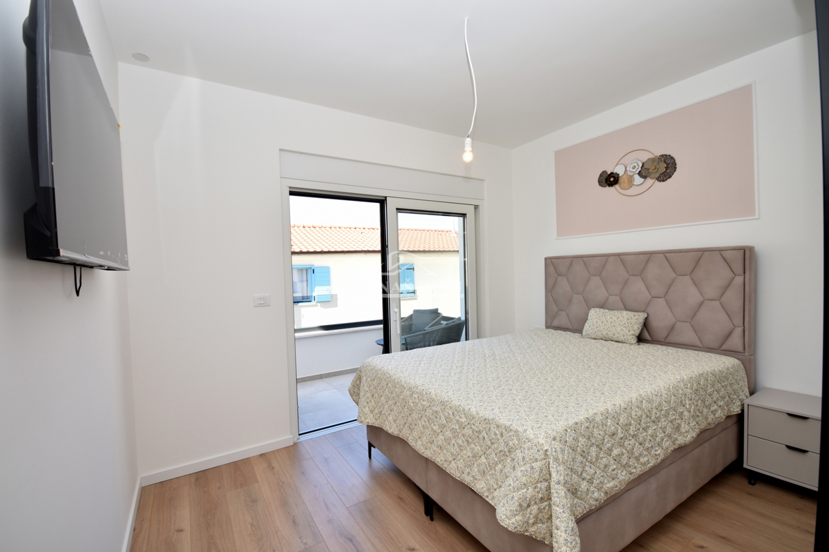 Vodice, Srima - **NUOVA COSTRUZIONE** Casa S2 a 250 m dalla spiaggia