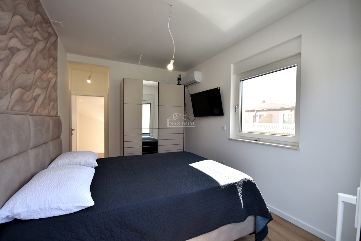 Vodice, Srima - **NUOVA COSTRUZIONE** Casa S2 a 250 m dalla spiaggia