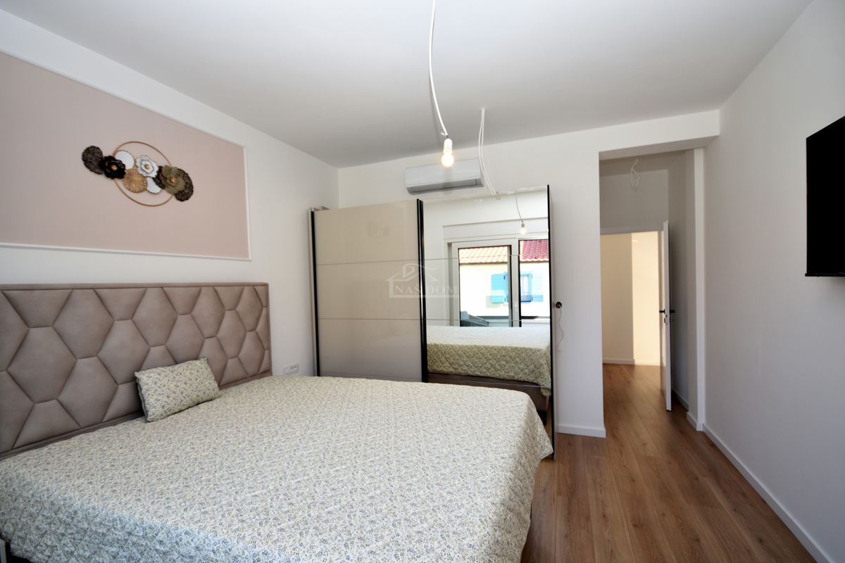 Vodice, Srima - **NUOVA COSTRUZIONE** Casa S2 a 250 m dalla spiaggia