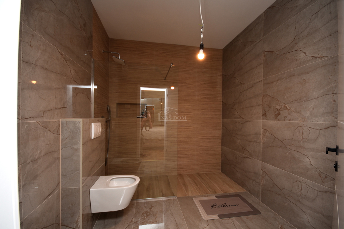 Vodice, Srima - **NUOVA COSTRUZIONE** Casa S2 a 250 m dalla spiaggia