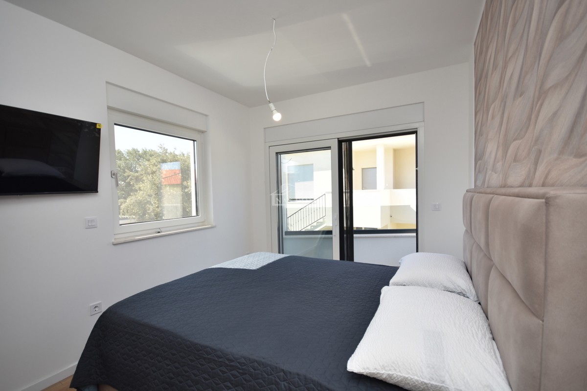 Vodice, Srima - **NUOVA COSTRUZIONE** Casa S2 a 250 m dalla spiaggia