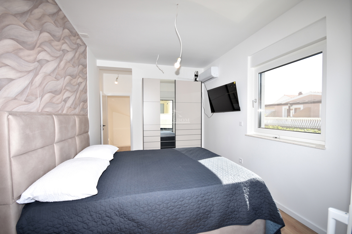 Vodice, Srima - **NUOVA COSTRUZIONE** Casa S2 a 250 m dalla spiaggia