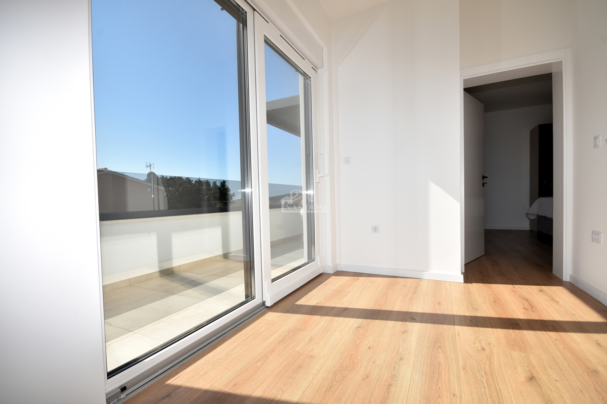 Vodice, Srima - **NUOVA COSTRUZIONE** Casa S2 a 250 m dalla spiaggia