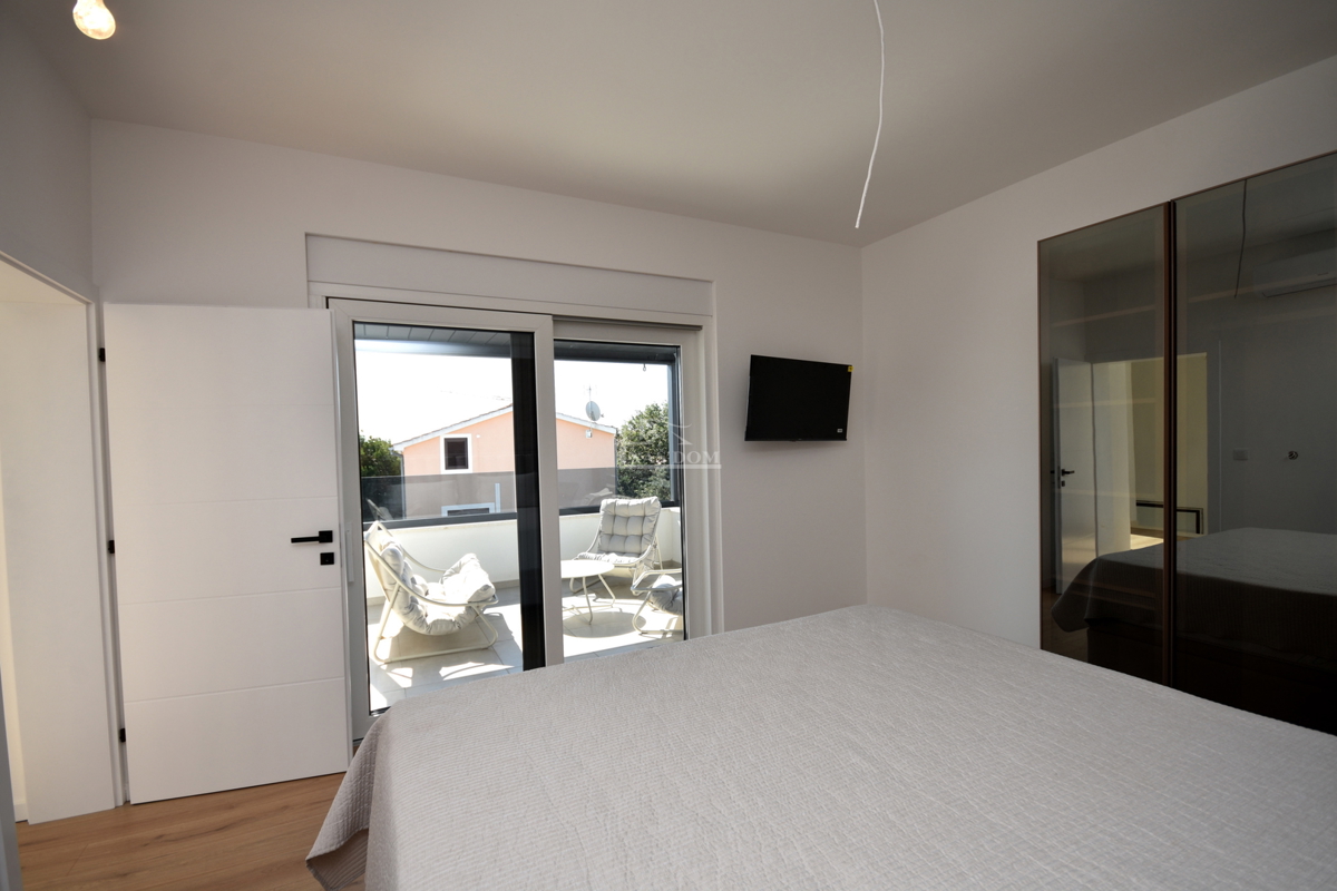 Vodice, Srima - **NUOVA COSTRUZIONE** Casa S2 a 250 m dalla spiaggia