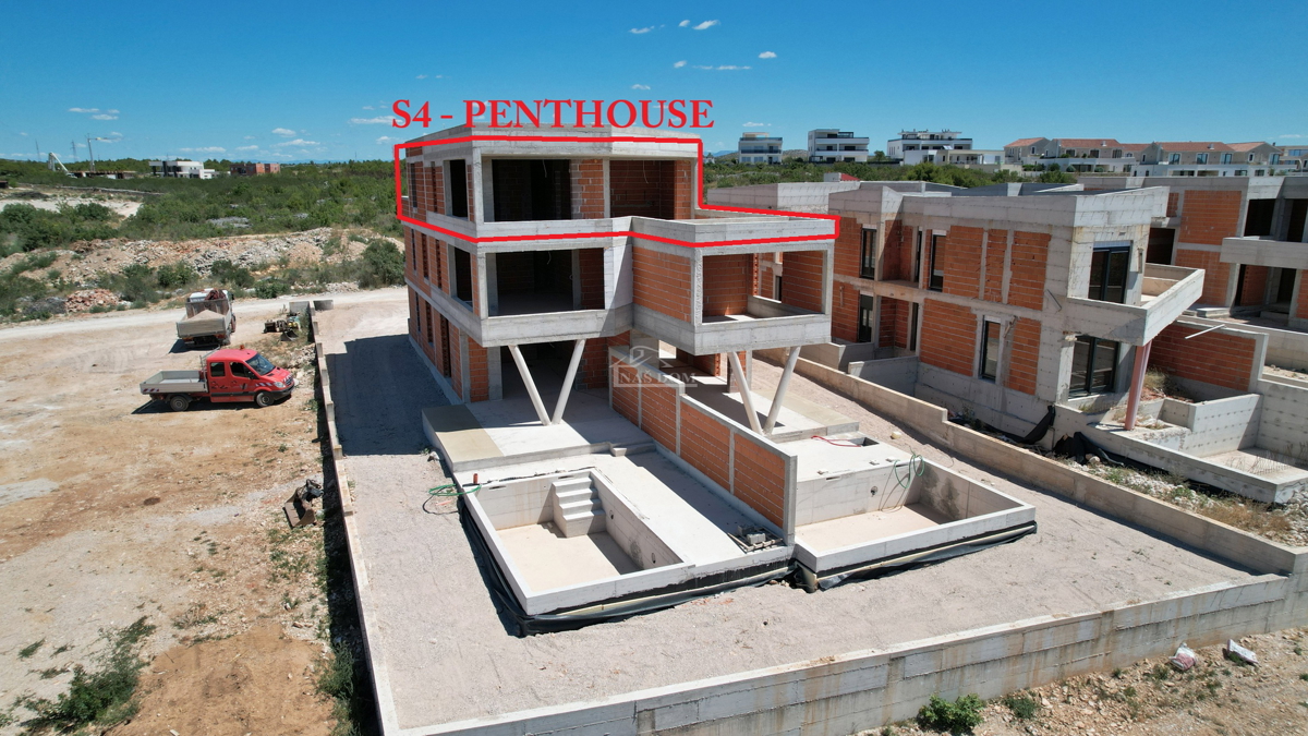 Imponente attico con vista panoramica sul mare – Nuova costruzione di lusso a Vodice