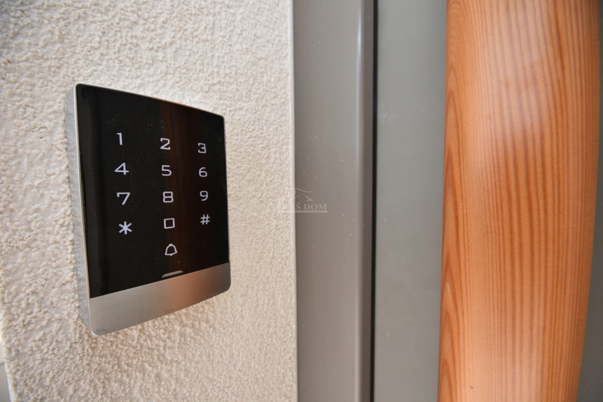 Vodice - Appartamento di lusso S2, a soli 300 m dalla spiaggia, vista mare