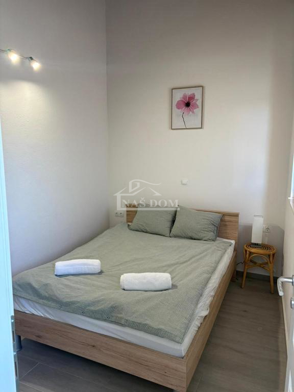 Vodice - Casa con piscina e uliveto nell'entroterra di Vodice