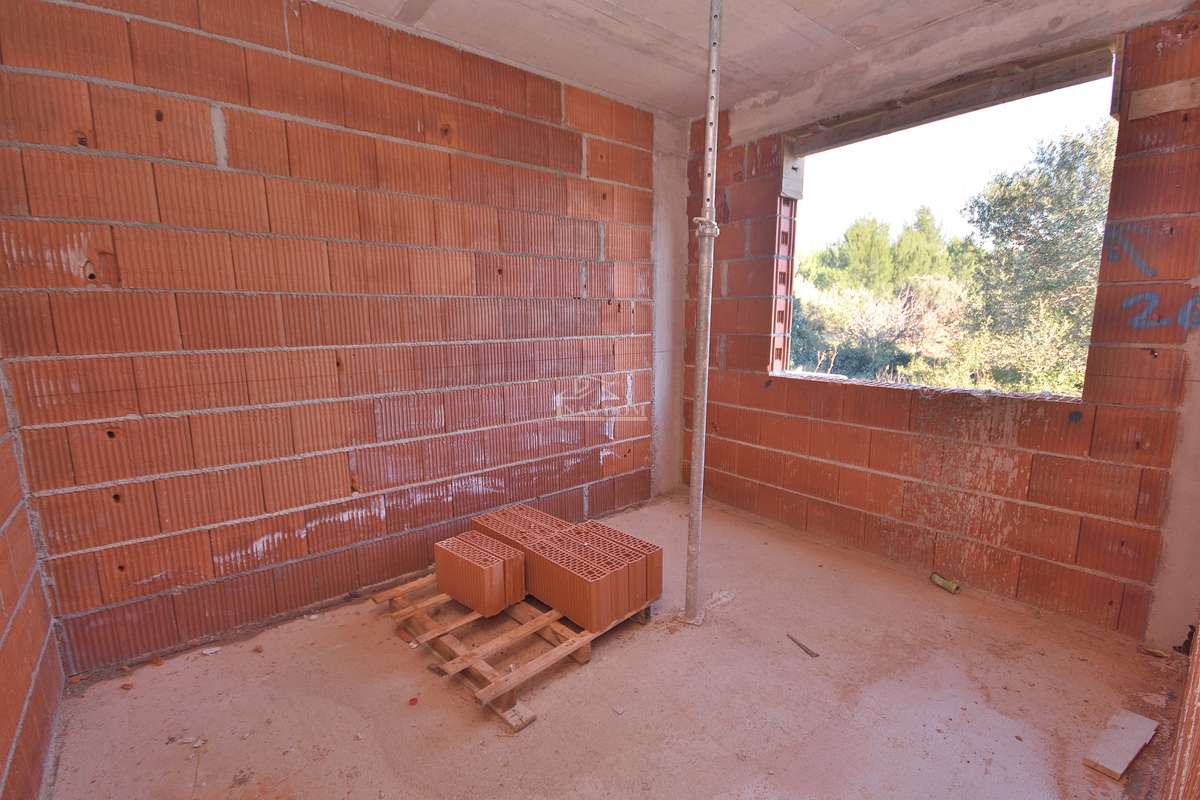 Tribunj, Sovlje - appartamento con giardino a 400 m dalla spiaggia