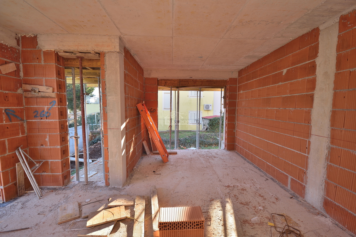 Tribunj, Sovlje - appartamento con giardino a 400 m dalla spiaggia