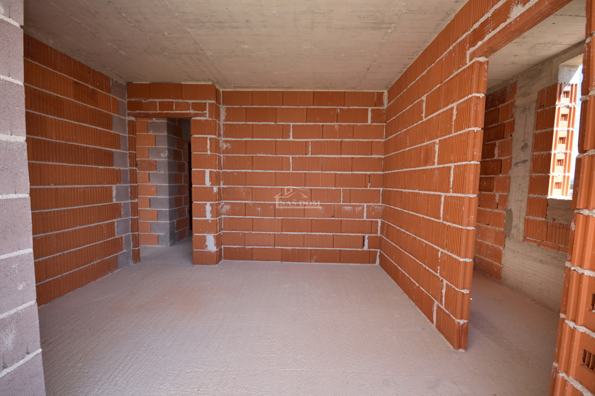 Attico di lusso di 129,57 m² con vista panoramica sul mare