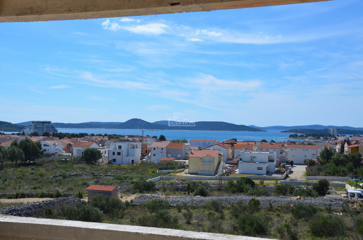 Attico di lusso di 129,57 m² con vista panoramica sul mare