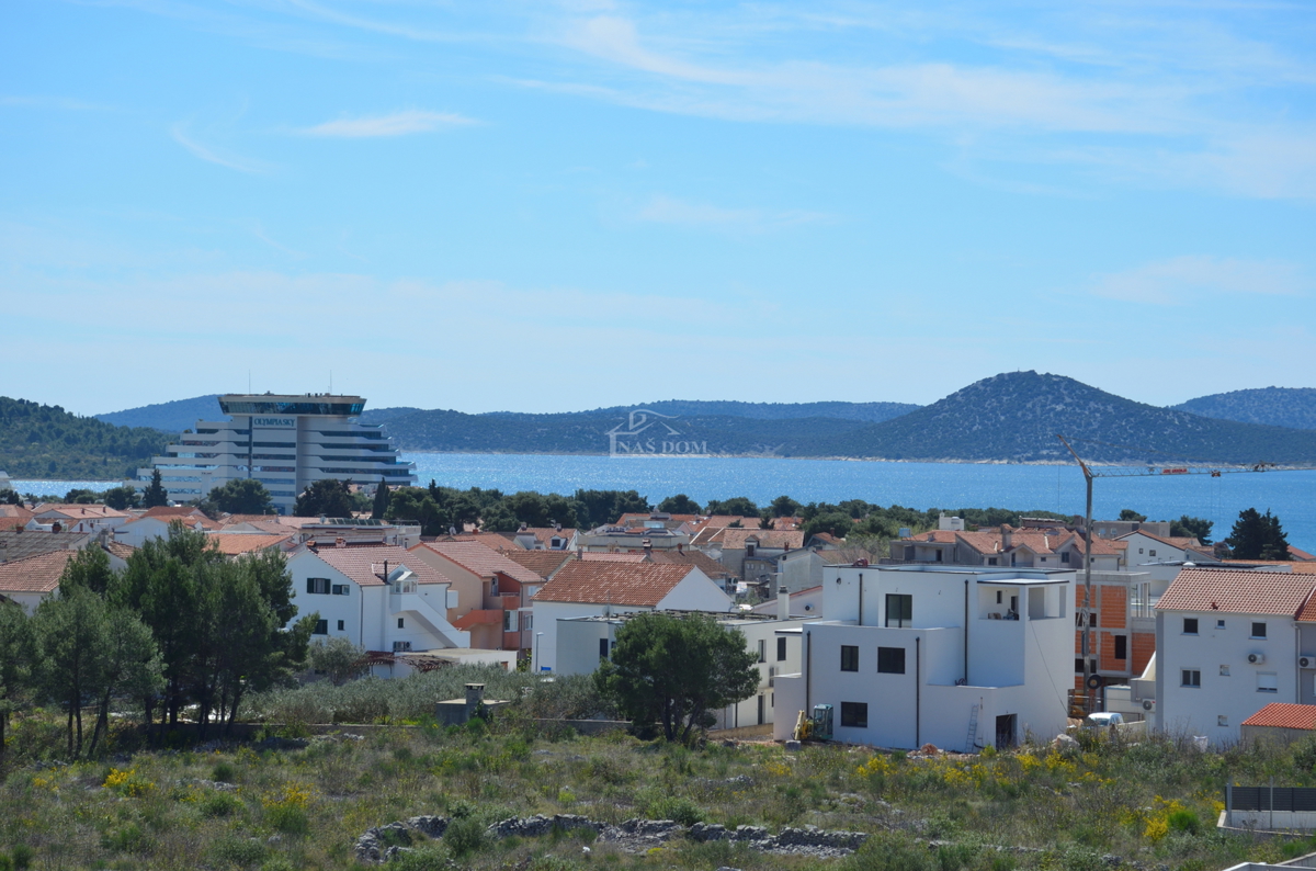 Attico di lusso di 129,57 m² con vista panoramica sul mare