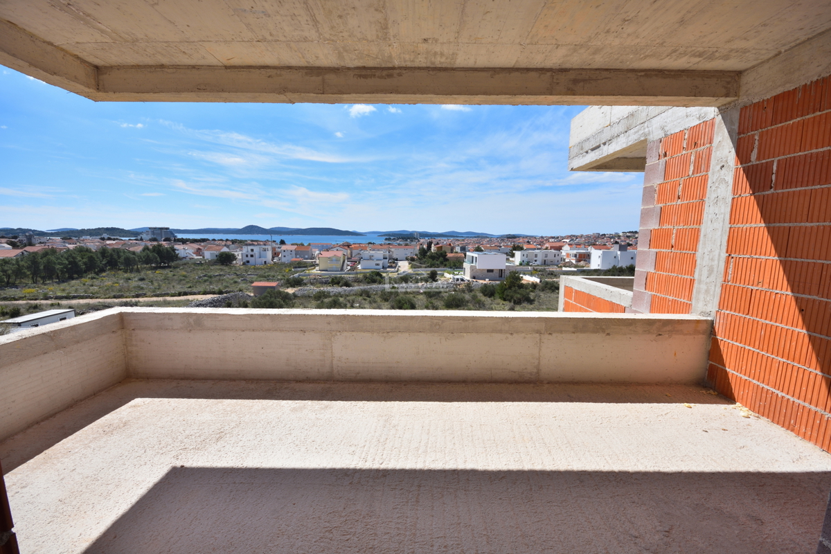 Attico di lusso di 129,57 m² con vista panoramica sul mare