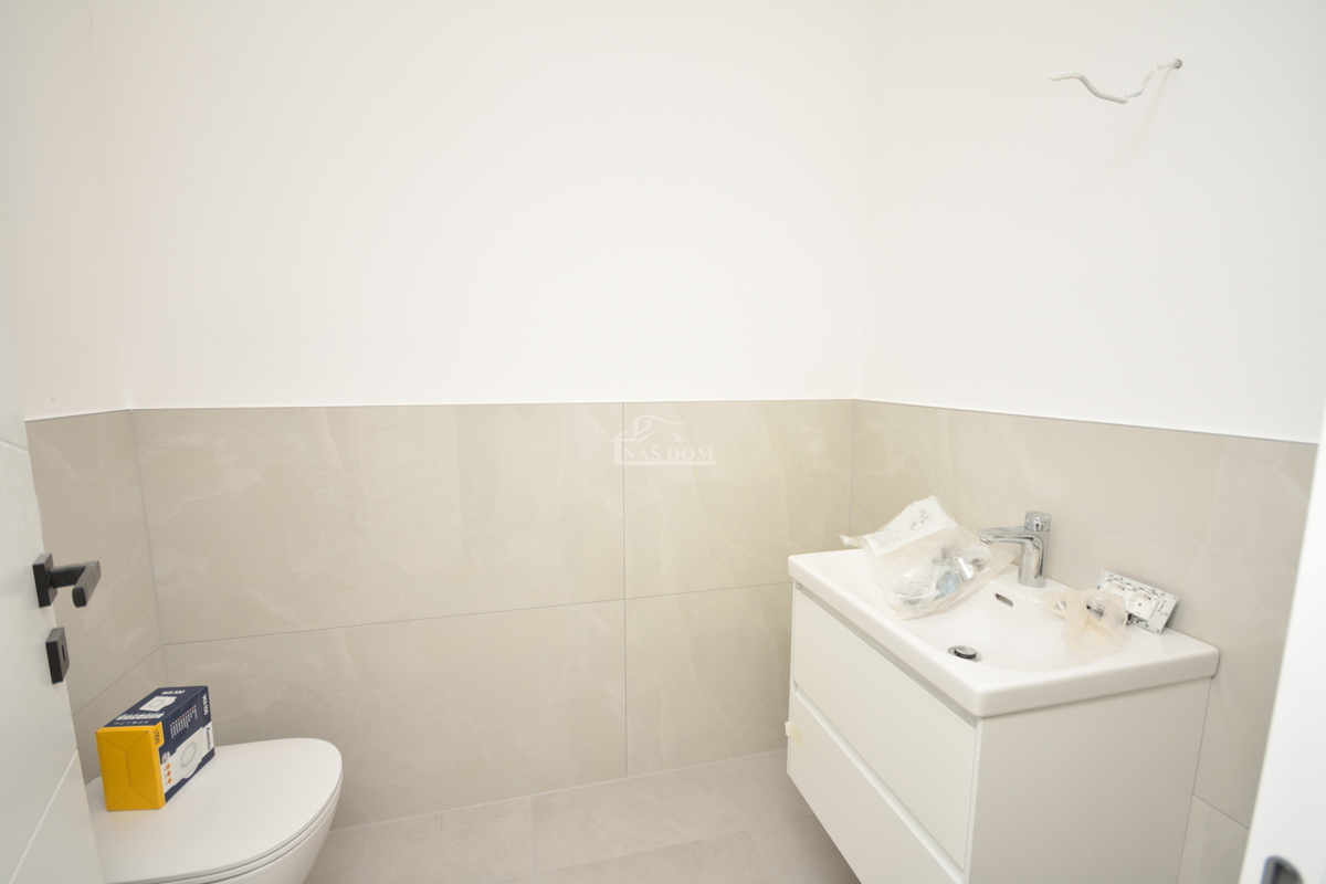 Tribunj - Lussuoso appartamento S6 al secondo piano, vista mare