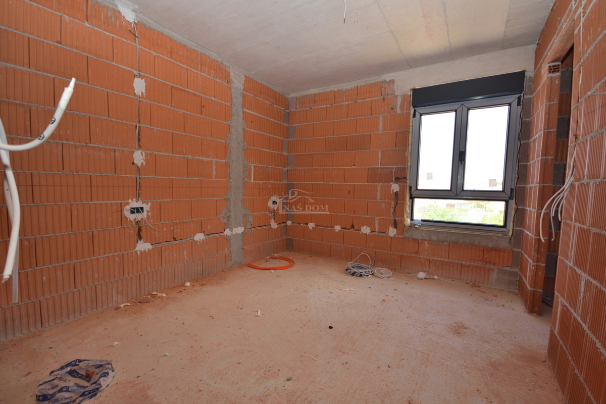 Tribunj - Lussuoso appartamento S6 al secondo piano, vista mare