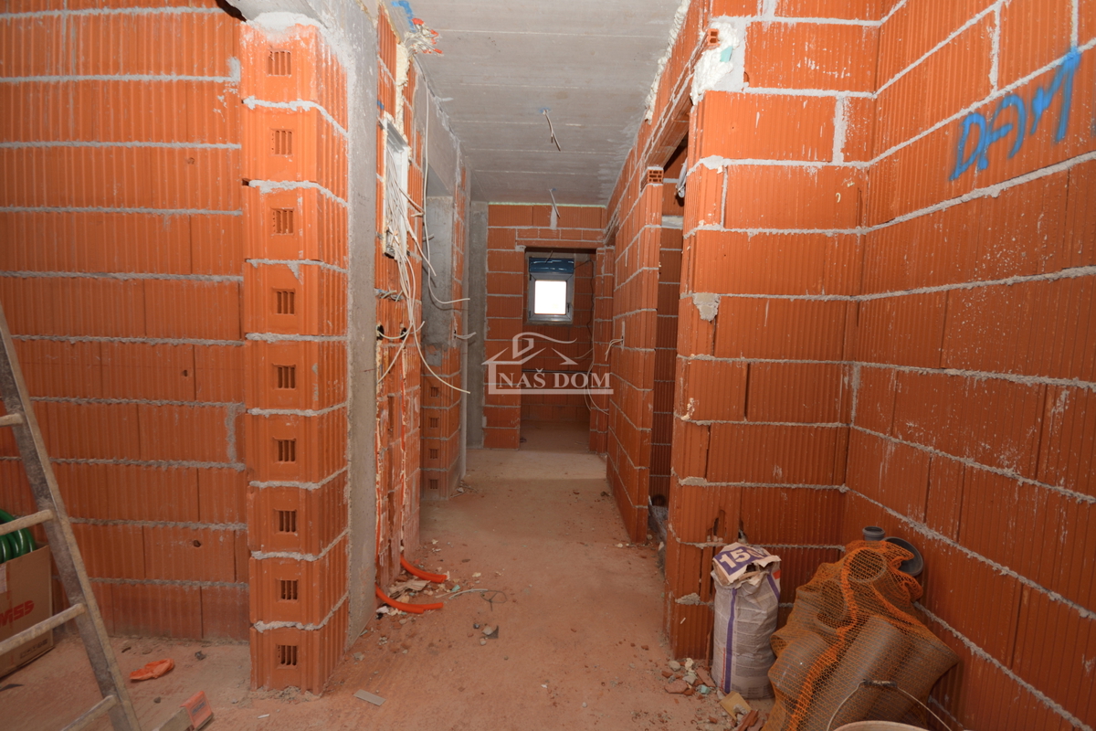 Tribunj - Lussuoso appartamento S6 al secondo piano, vista mare