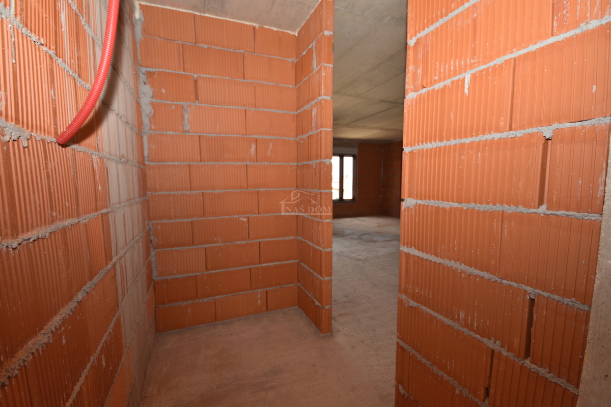 Brodarica - Appartamento S3 con vista sul mare, 1° piano