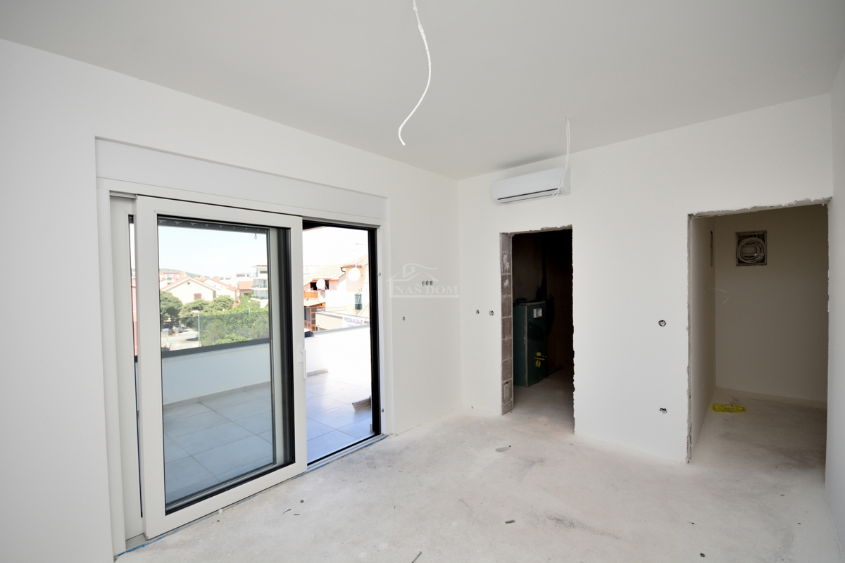 Vodice, Srima - casa bifamiliare a 250 m dalla spiaggia