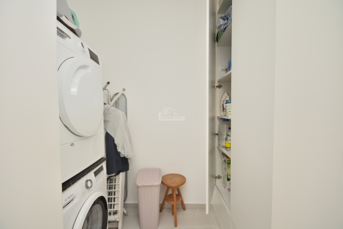 Vodice - Bellissima casa arredata al piano terra in ottima posizione