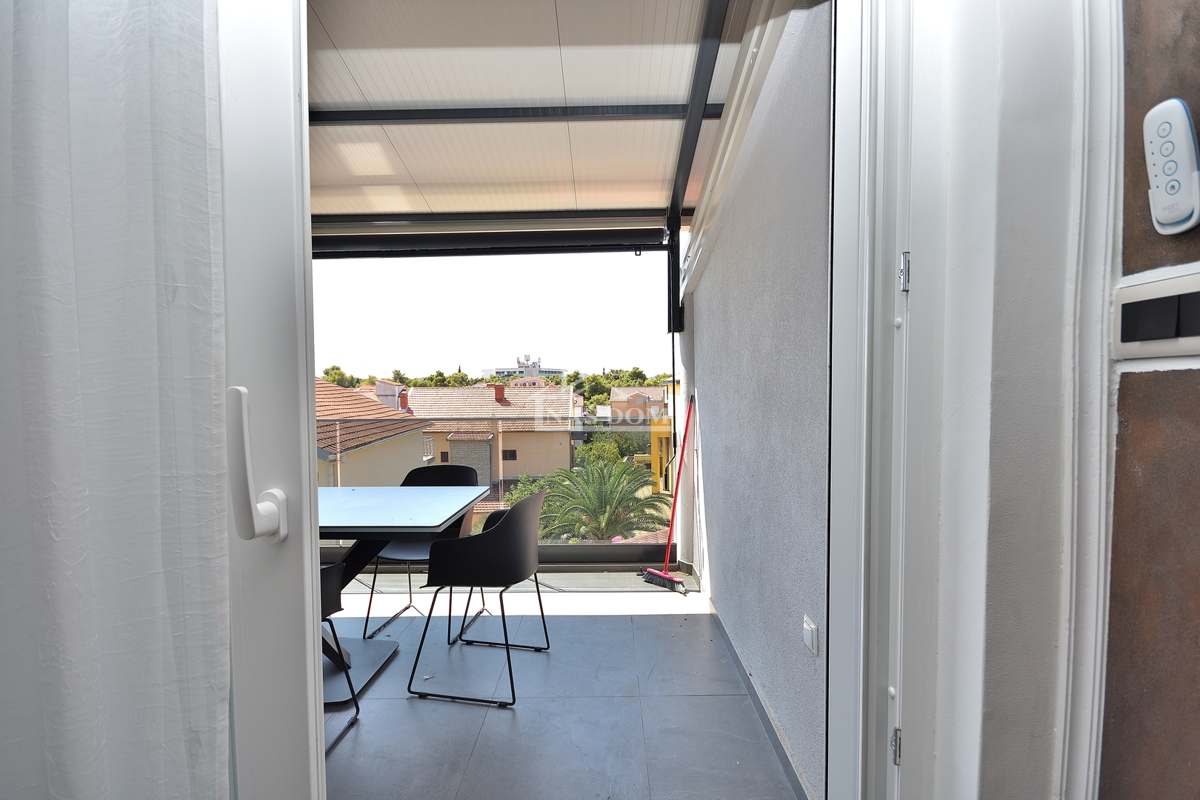 Vodice - appartamento completamente ristrutturato e arredato a 350 m dalla spiaggia