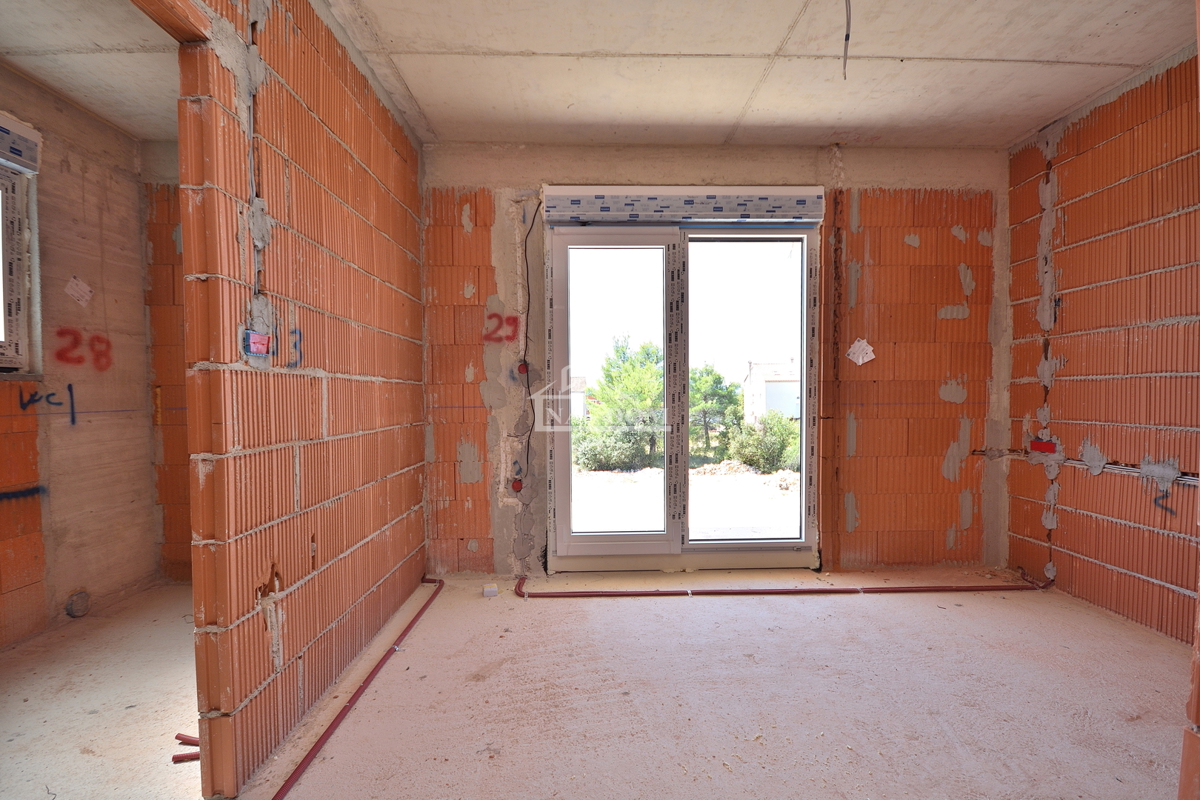 Vodice - **NUOVA COSTRUZIONE** Casa S2 con piscina, garage, 800 m dalla spiaggia