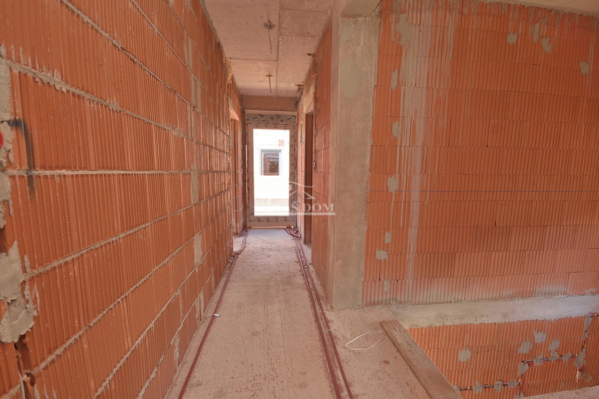 Vodice - **NUOVA COSTRUZIONE** Casa S2 con piscina, garage, 800 m dalla spiaggia