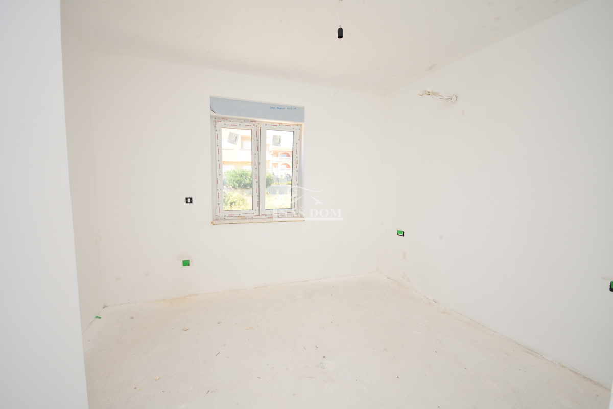 Vodice - Appartamento S4 con terrazza sul tetto, vista panoramica sul mare