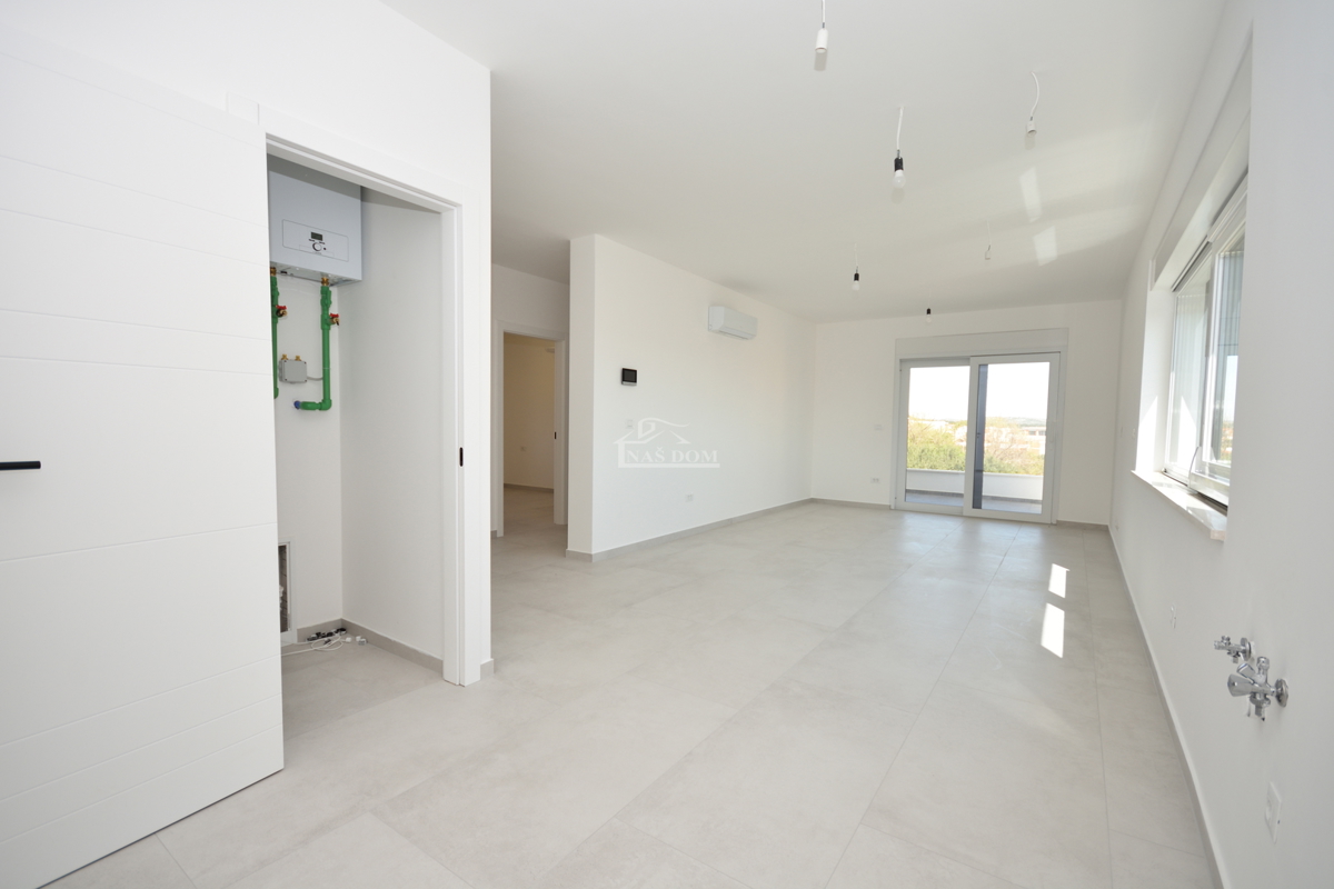 Vodice - Appartamento S4 con terrazza sul tetto, vista panoramica sul mare