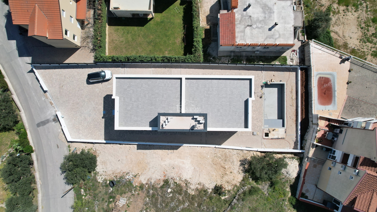 Vodice - Appartamento S4 con terrazza sul tetto, vista panoramica sul mare