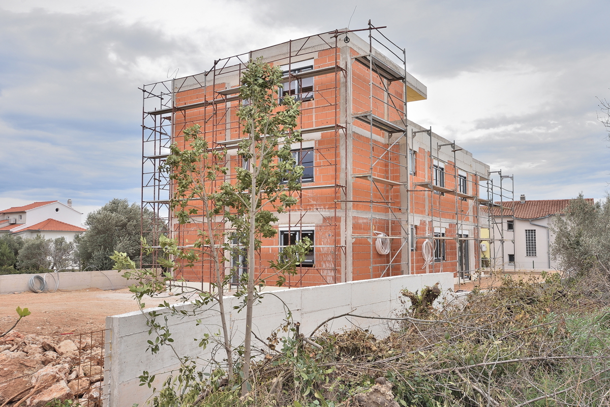 Tribunj, Sovlje - appartamento con terrazza sul tetto, vista mare