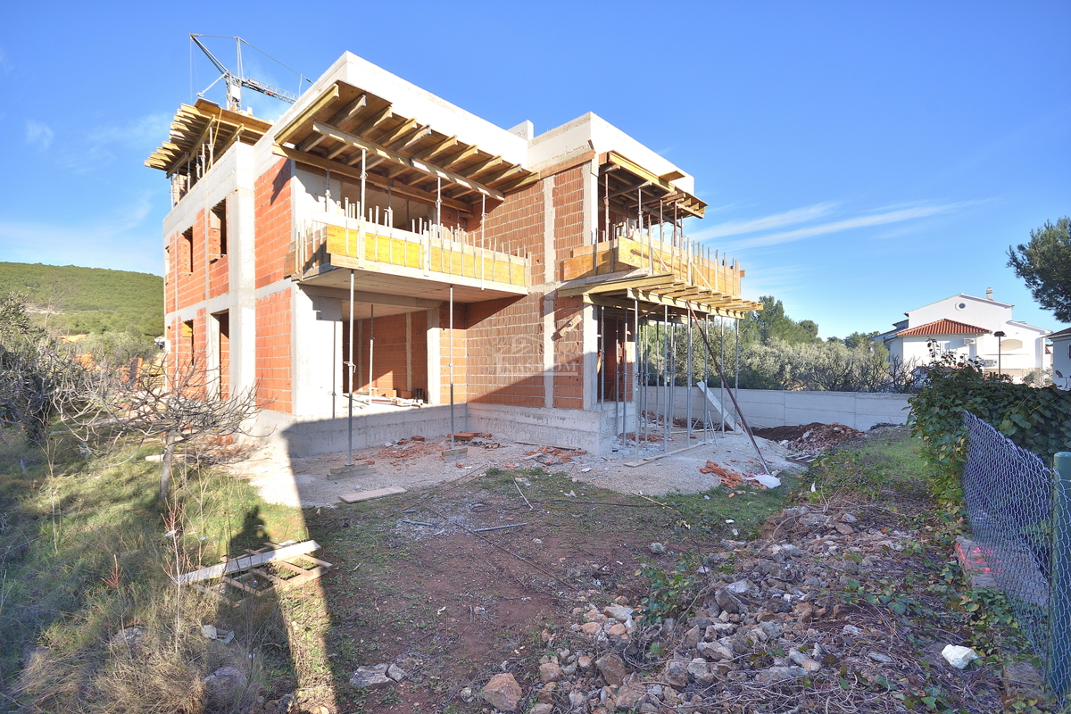 Tribunj, Sovlje - appartamento con terrazza sul tetto, vista mare