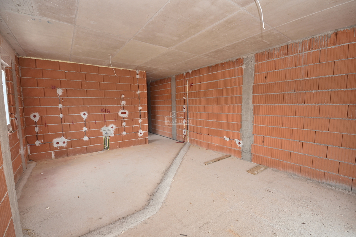 Tribunj, Sovlje - appartamento con terrazza sul tetto, vista mare