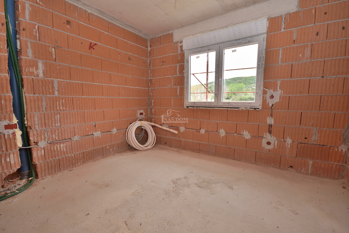 Tribunj, Sovlje - appartamento con terrazza sul tetto, vista mare