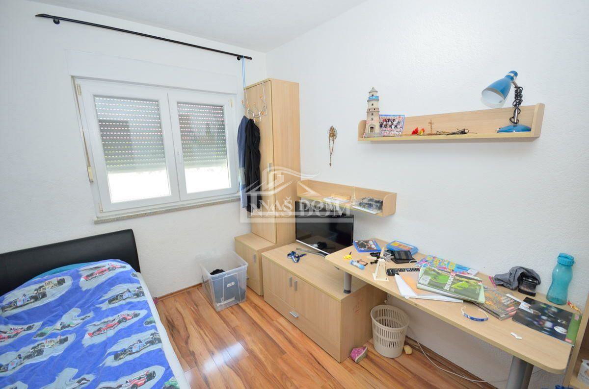 Vodice - Casa con vista mare