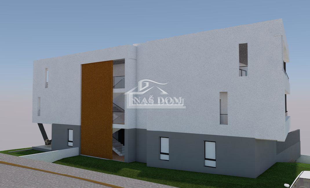 Vodice - Appartamento S4 al secondo piano, ascensore, posizione ideale