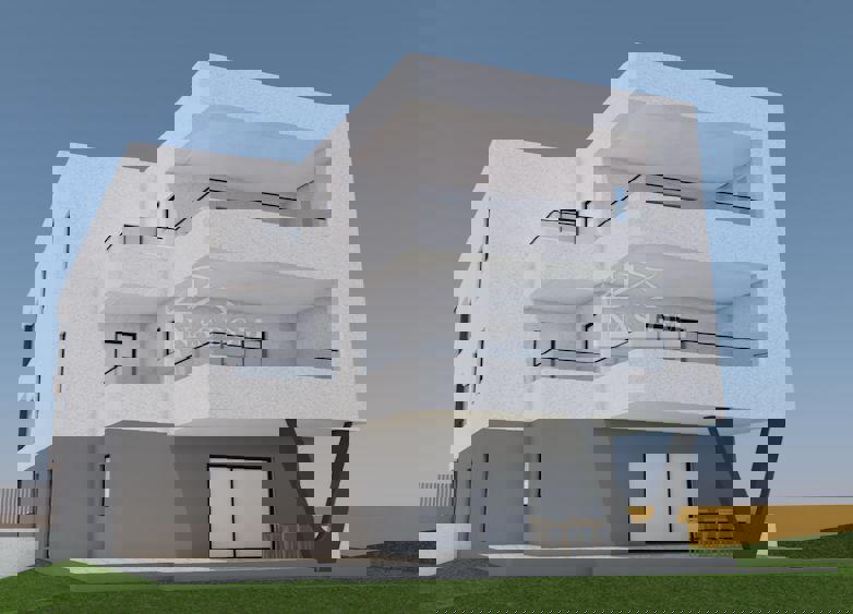 Vodice - Appartamento S4 al secondo piano, ascensore, posizione ideale