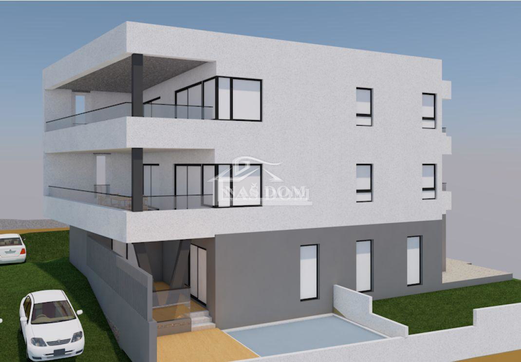 Vodice - Appartamento S4 al secondo piano, ascensore, posizione ideale