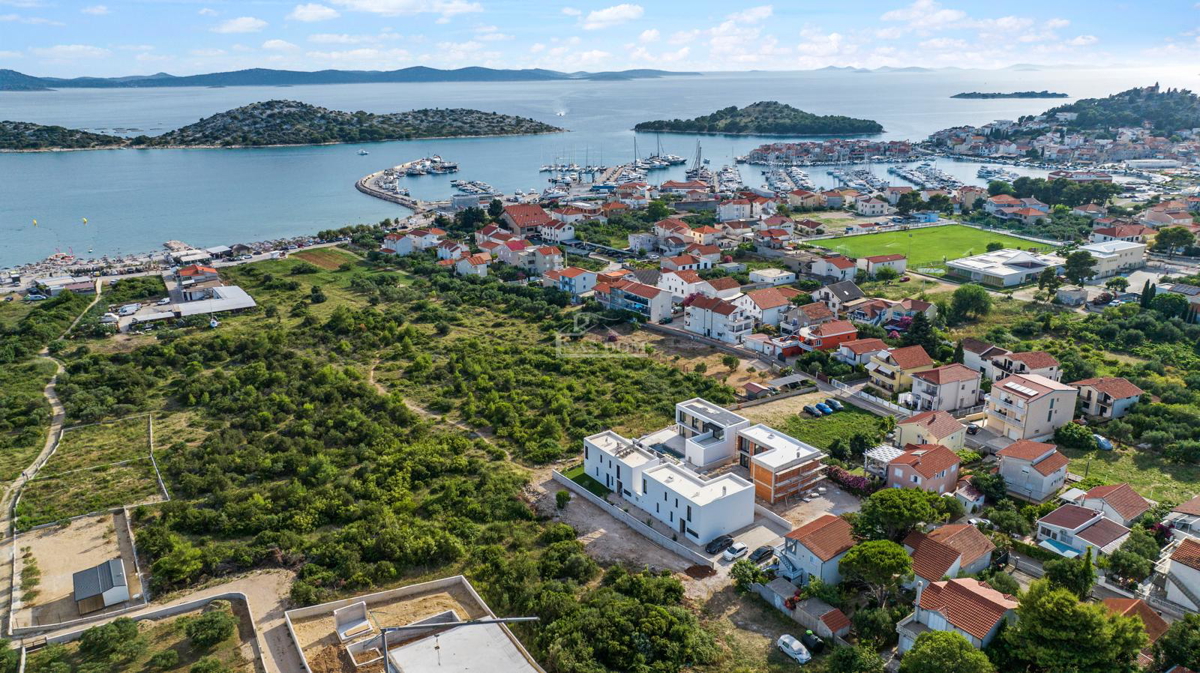 Tribunj - Villa di lusso con piscina in super posizione