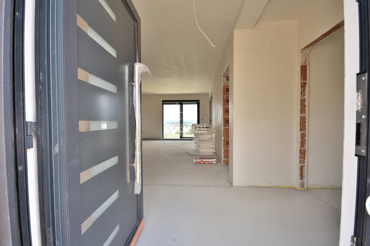 Vodice - **NUOVA COSTRUZIONE** Casa S1 con piscina, vista mare